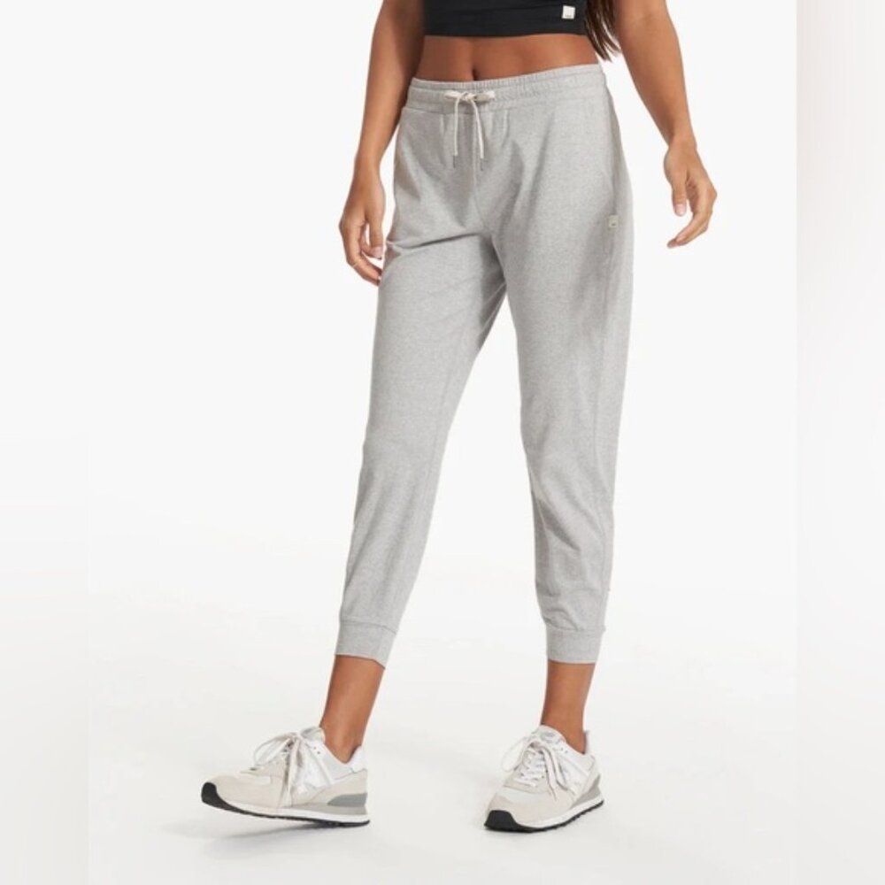 Vuori Women Heather Gray Performance Jogger